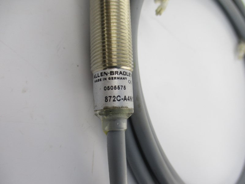 ALLEN BRADLEY 872C-A4N12-A2 SER. B 20-250VAC NSNP