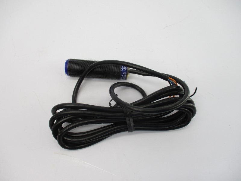 TELEMECANIQUE XU5-P18PP340 12-24VDC NSMP