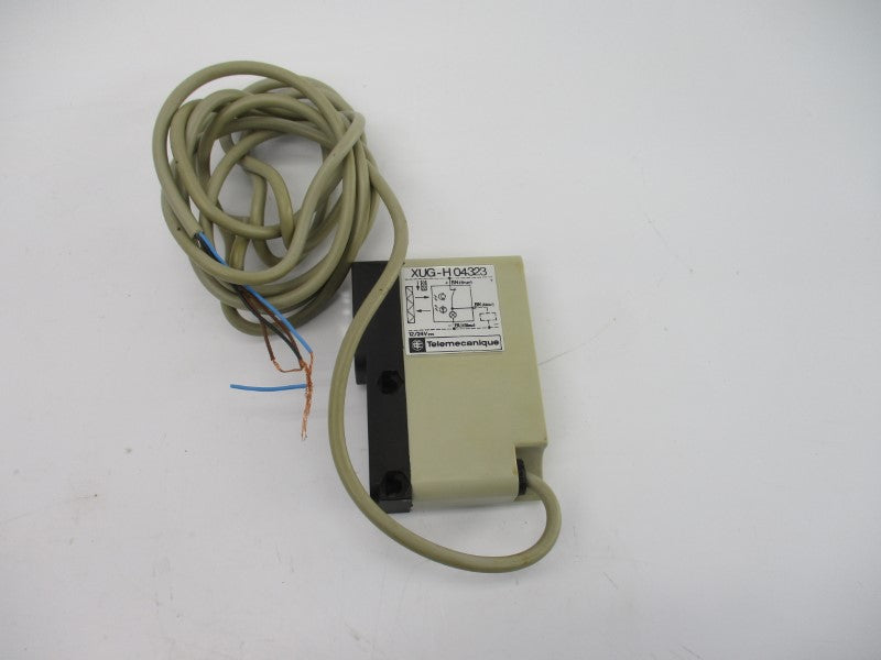 TELEMECANIQUE XUG-H04323 12-24V NSMP