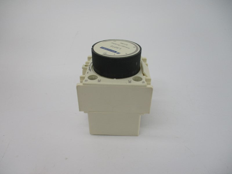 TELEMECANIQUE LADT2 690V 10A 0.1-30S NSNP