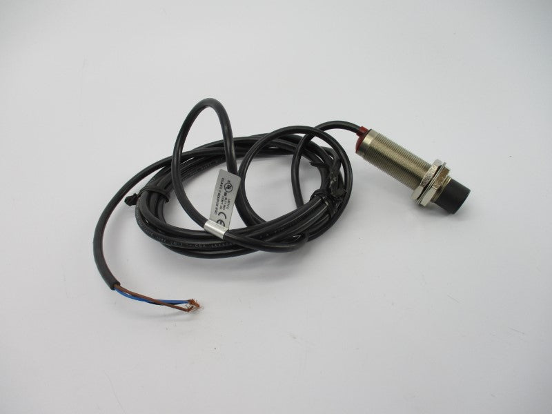 ALLEN BRADLEY 872C-D8CP18-E2 SER. C  10-30VDC NSNP