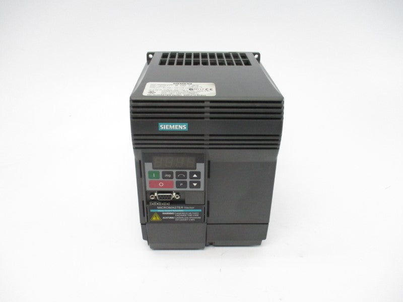 SIEMENS 6SE3215-8DB40 380/500V 8.80A NSNP