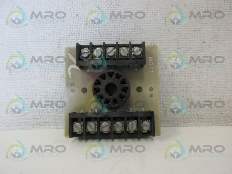 ACTION M011 RELAY SOCKET BASE *NEW NO BOX*