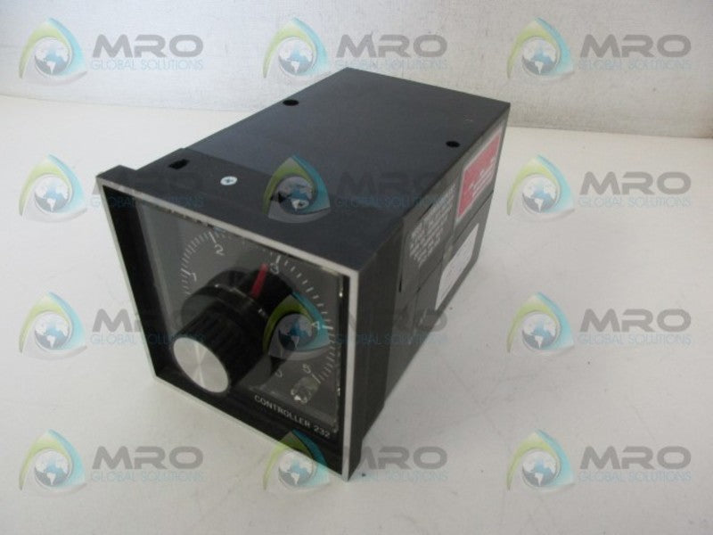 LFE H2-0521-1100 TEMPATURE CONTROLLER *NEW IN BOX*