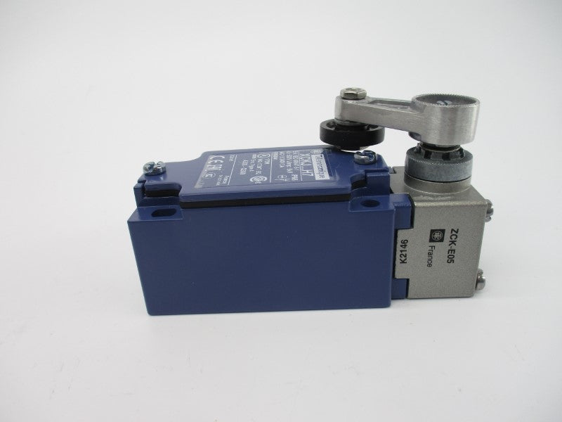TELEMECANIQUE XCKJ10511H7 240V 3A NSMP