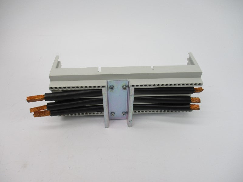 SIEMENS 8US1211-4TM00 690V 600V 80A NSNP