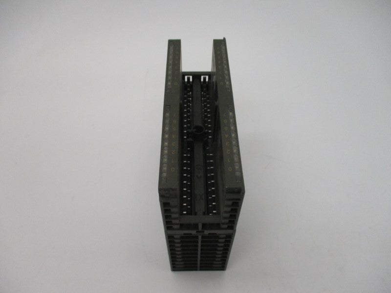 SIEMENS 6ES7322-1BL00-0AA0 (AS PICTURED) NSNP