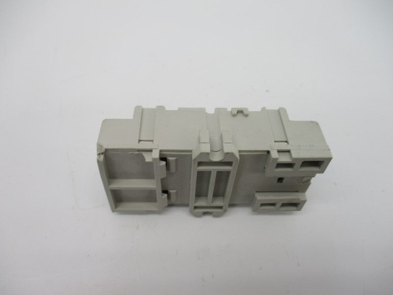 SIEMENS 3TX7144-1E4 300V 15A (AS PICTURED) NSNP