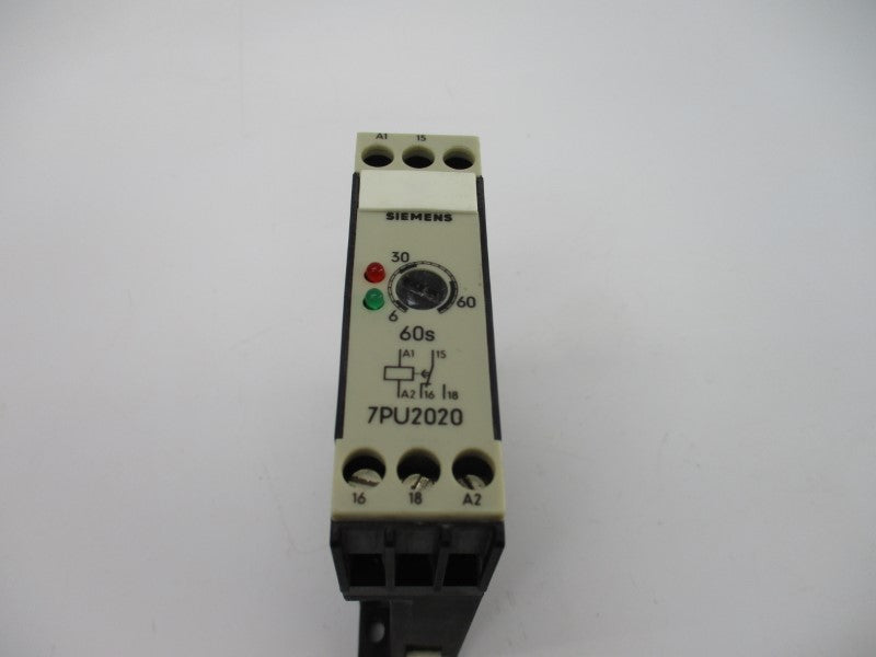 SIEMENS 7PU2020-2AB30 24V 3A 60S UNMP