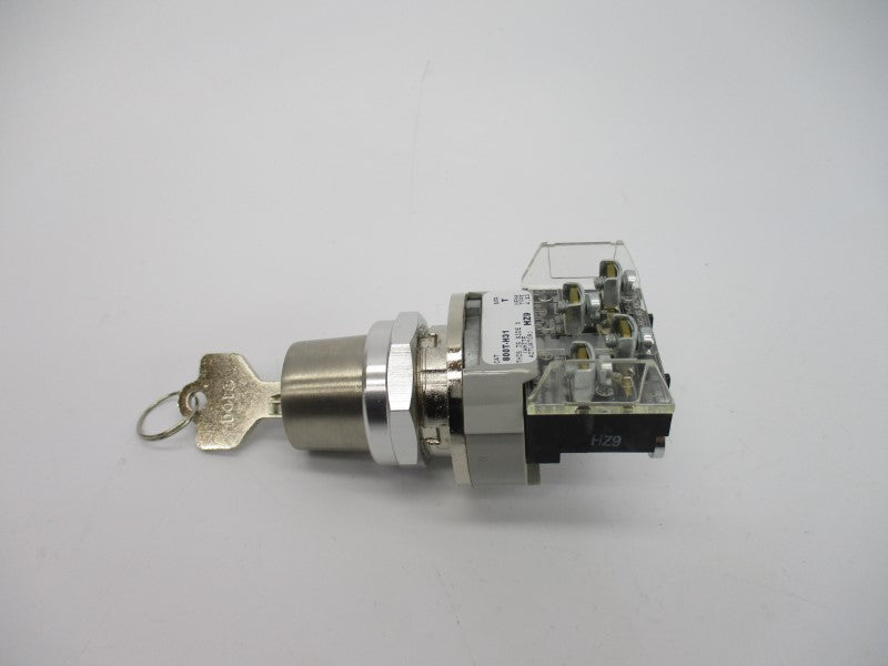 ALLEN BRADLEY 800T-H31 SER. T NSNP
