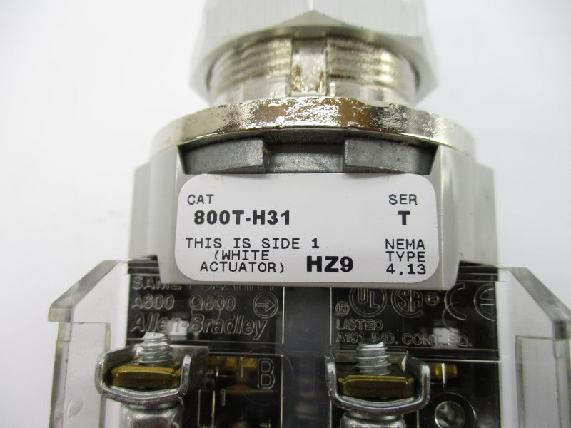 ALLEN BRADLEY 800T-H31 SER. T (NO KEY) NSNP