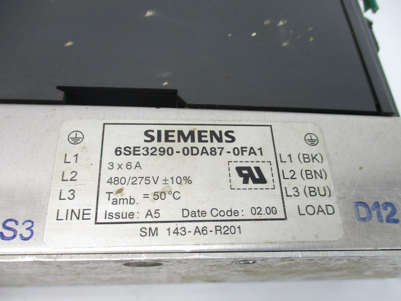 SIEMENS 6SE3214-0DA40 W/ 6SE3290-0DA87-0FA1 400/500V 5.90A UNMP