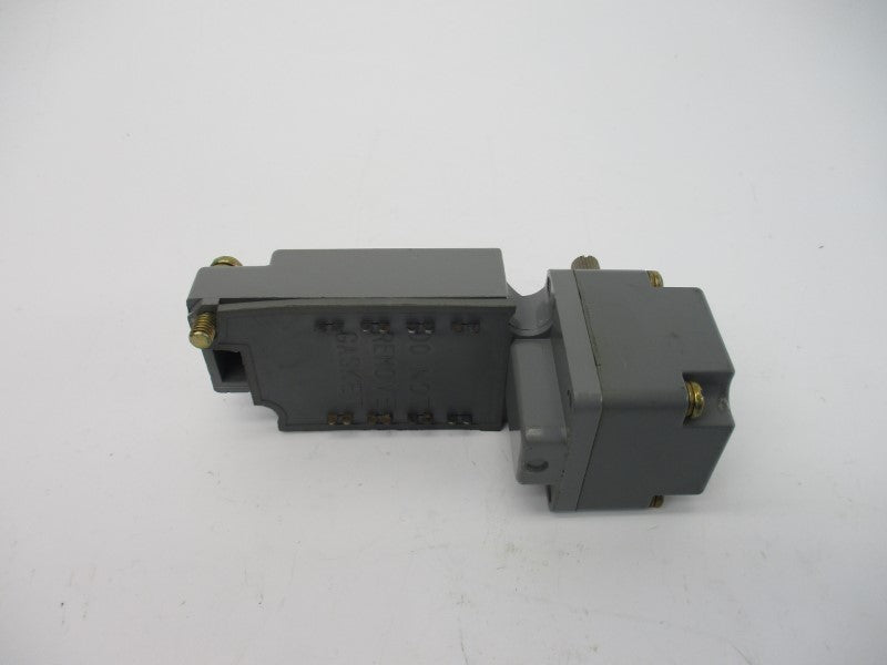 CUTLER HAMMER E50ST SER. A2 W/ E50DD1 SER. A1 NSNP