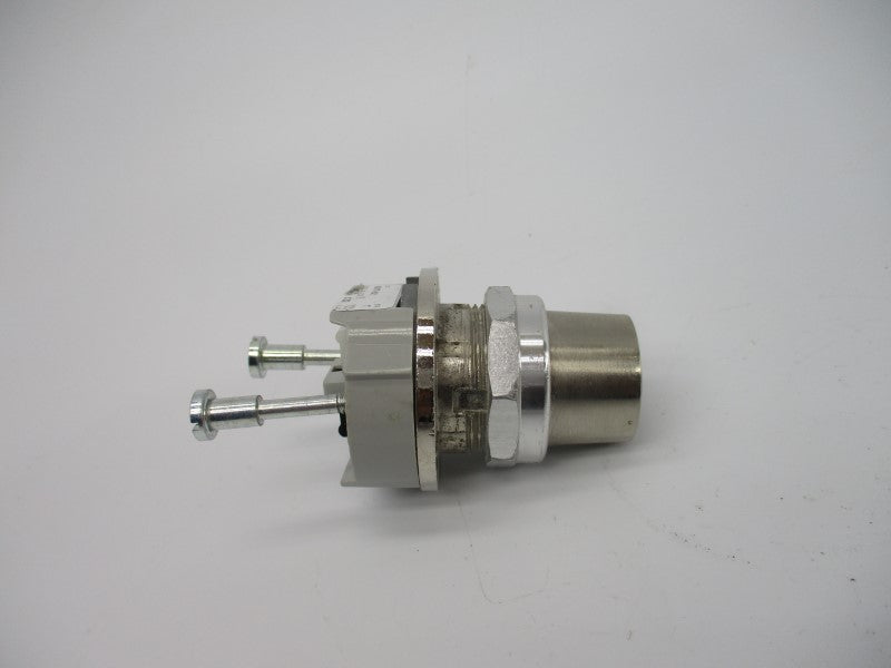 ALLEN BRADLEY 800T-H31 SER. T (NO KEY) UNMP