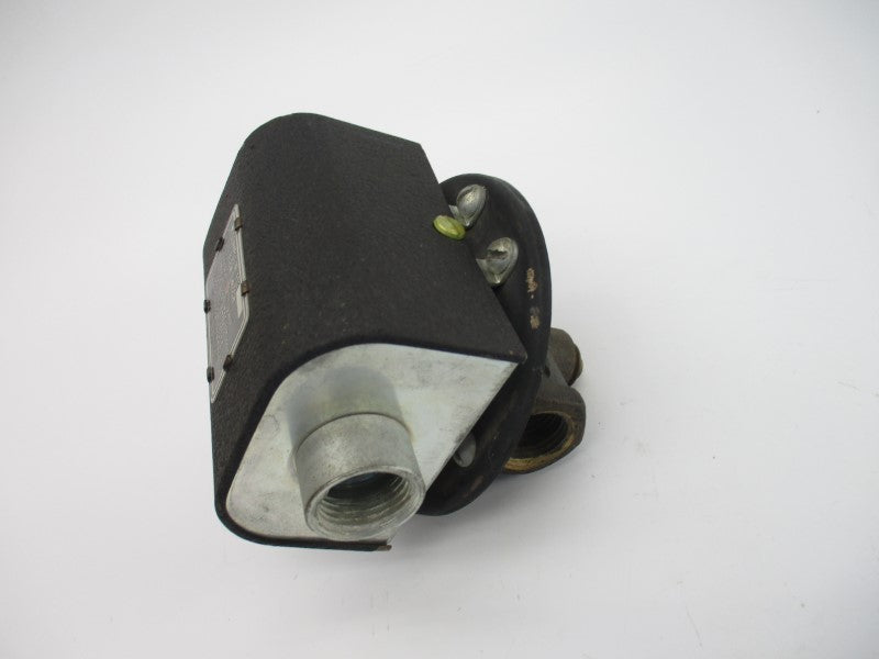 MCDONNELL & MILLER FS1 115/230VAC 7.4/3.7A UNMP