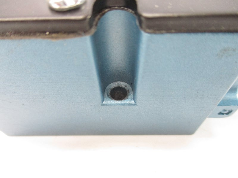 MAC 82A-AA-000-TM-DDFP-1DA 24VDC 150PSI UNMP