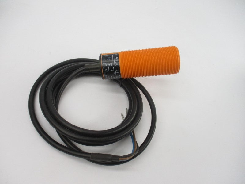 IFM EFECTOR II5300 II-3015-BPKG 10-36VDC NSMP