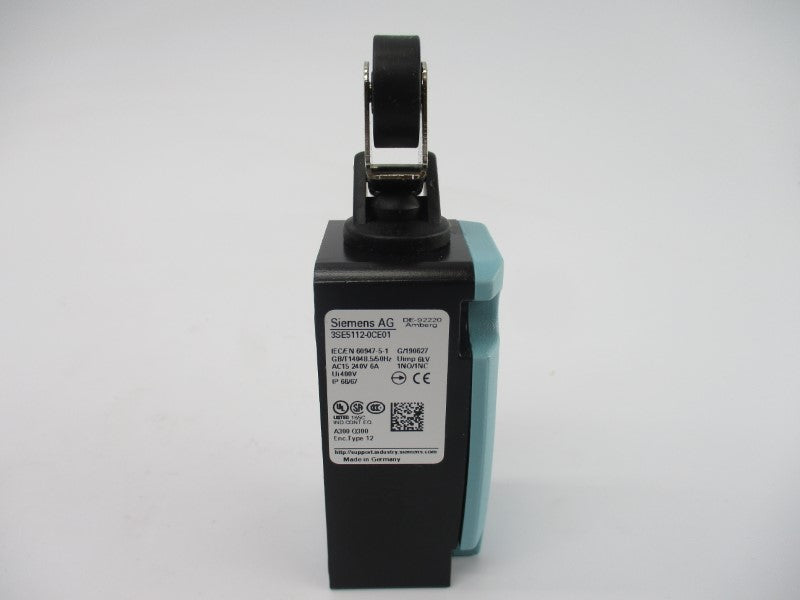 SIEMENS 3SE5112-0CE01 240V 6A NSMP