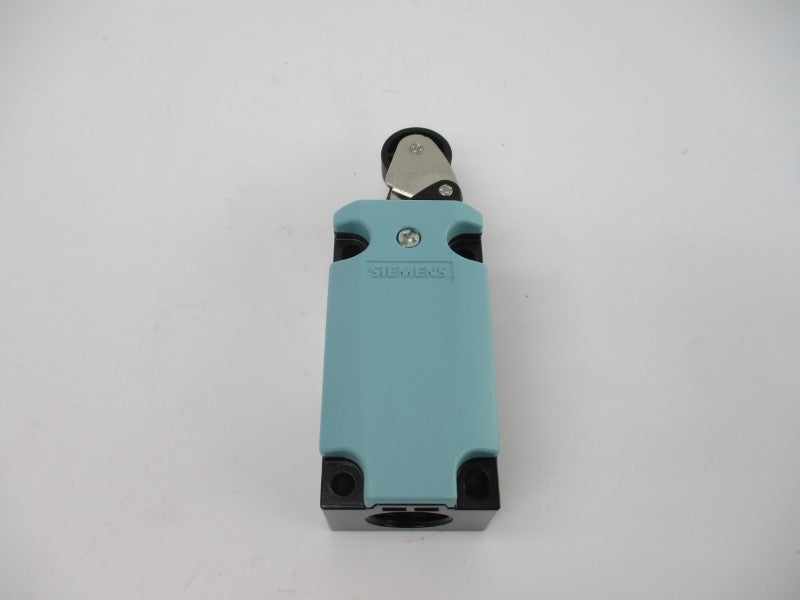 SIEMENS 3SE5112-0CE01 240V 6A NSMP