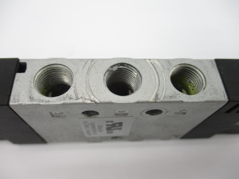 FESTO CPE14-M1BH-5J-1/8 196939 24VDC UNMP