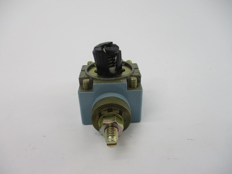 TELEMECANIQUE ZCK-E05 (AS PICTURED) NSNP