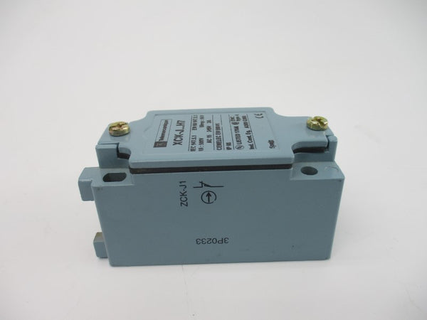 TELEMECANIQUE ZCKJ1H7 240V 3A NSMP