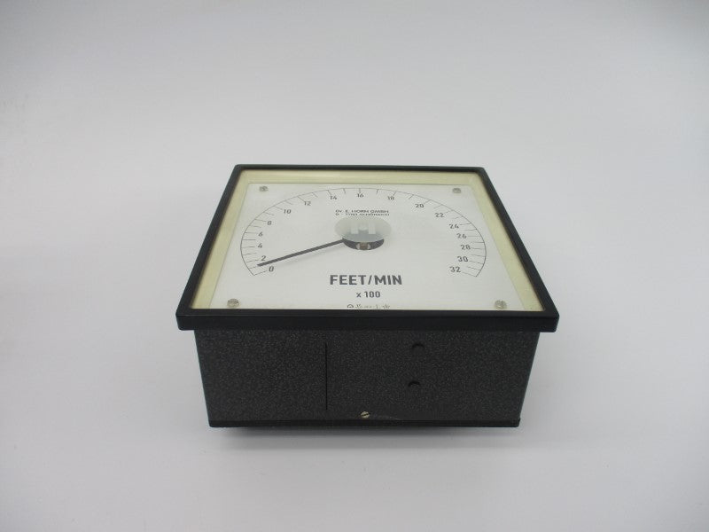 DR. E. HORN EA144X144.2SDW 0-10VDC 0-32PSI NSNP