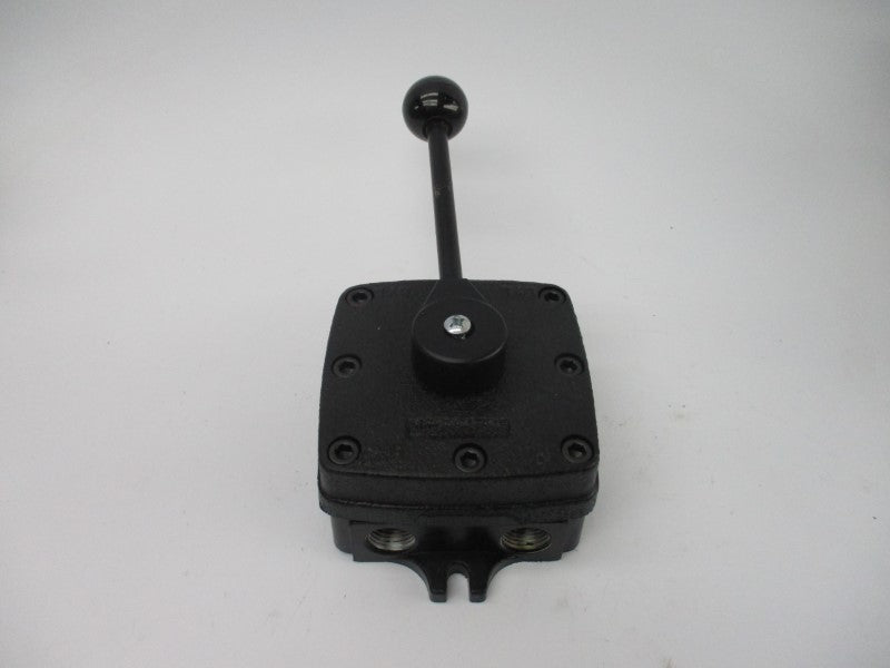 PARKER PL50 150PSI 1/2" (AS PICTURED) NSMP