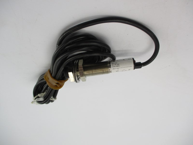 ALLEN BRADLEY 871C-P4B12 SER. B 10-30VDC 0.15A (BK/YL) NSMP