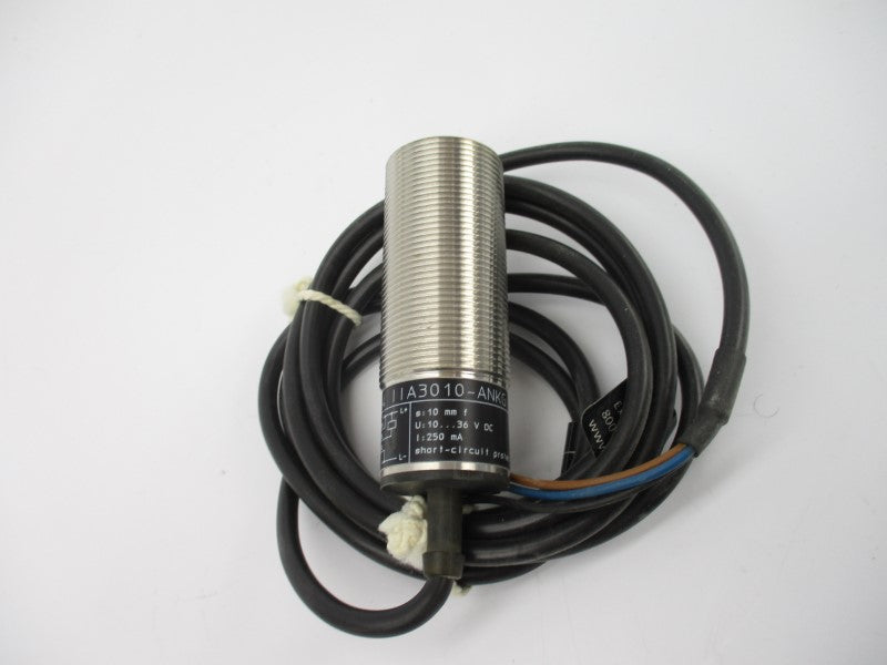 IFM EFECTOR II5264 IIA3010-ANKG 10-36VDC NSMP