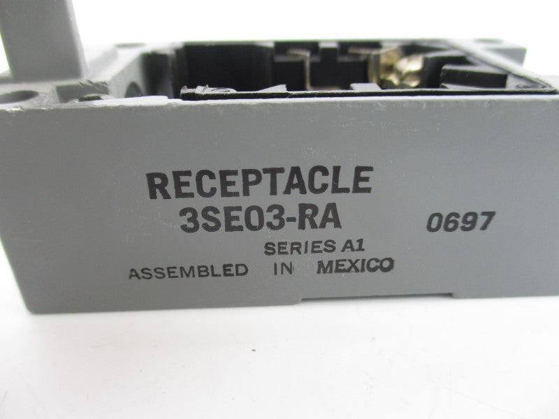 SIEMENS 3SE03-RA SER. A1 NSNP