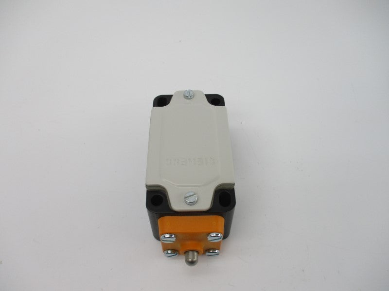 SIEMENS 3SE2120-0B 230V 6A NSMP
