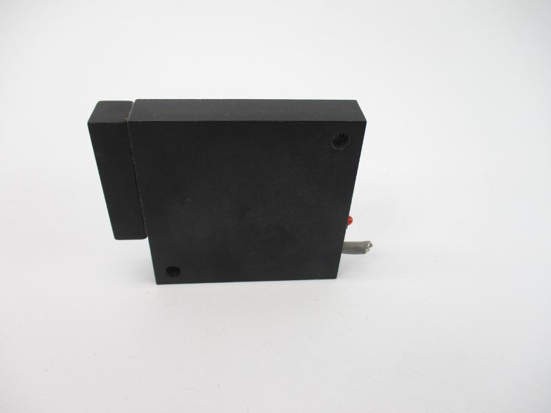 BANNER ENGINEERING SM512C1 10-30VDC UNMP