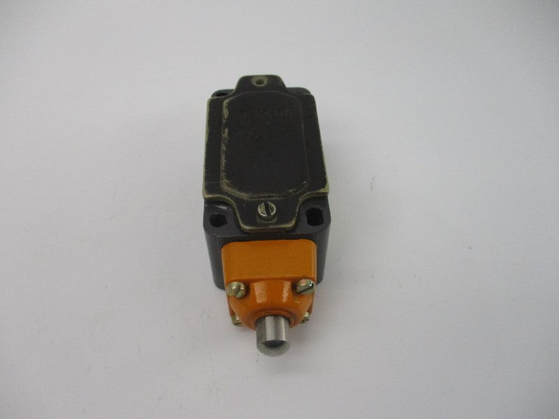 SIEMENS 3SE3120-0C 600VAC 10A UNMP
