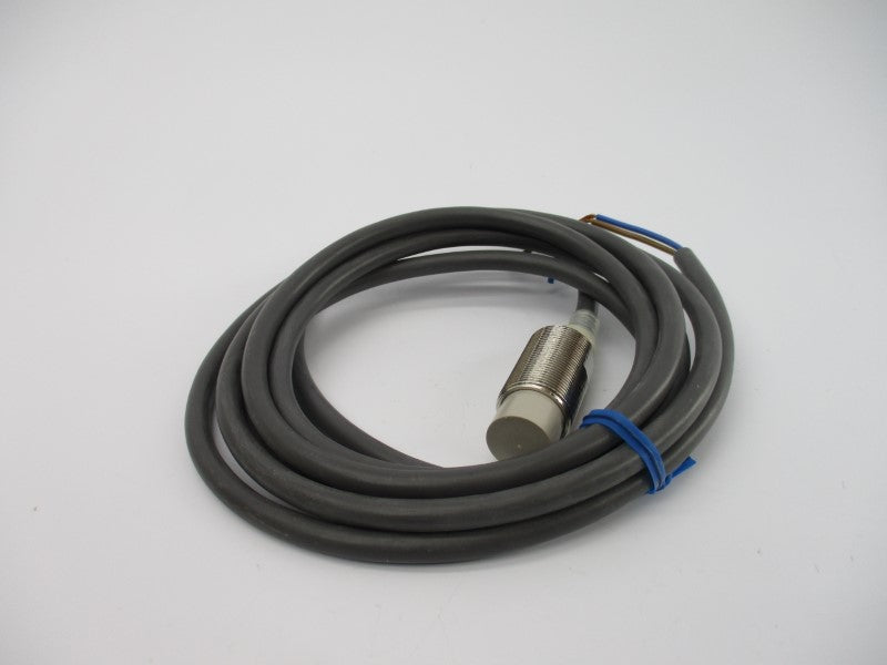 OMRON E2E-X10MY1 24-240VAC NSNP