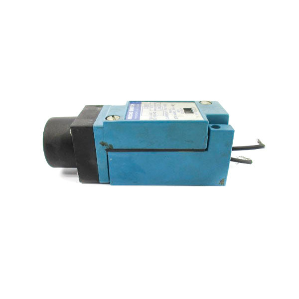 MICRO SWITCH FYTD13C4 120VAC 2.7A UNMP