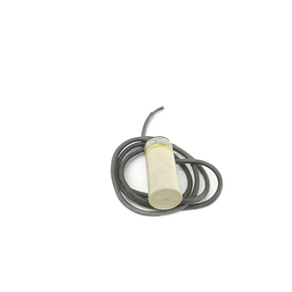 OMRON E2K-C25ME1 10-40VDC UNMP