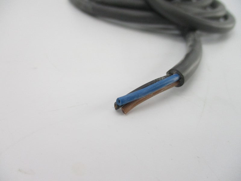 OMRON E2K-C25ME1 10-40VDC UNMP