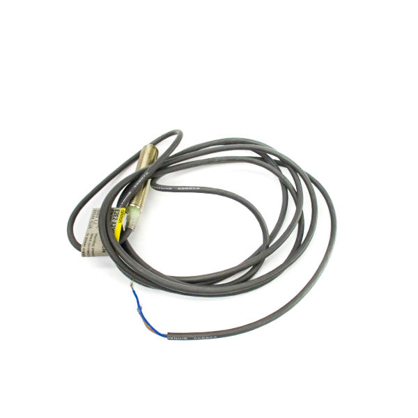 OMRON E2E2-X2Y2-US 24-240VAC 1.2A UNMP