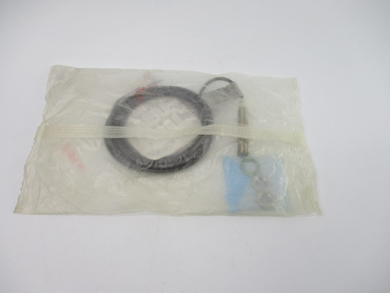 OMRON E2E2-X2Y2-US 24-240VAC 2MM NSMP