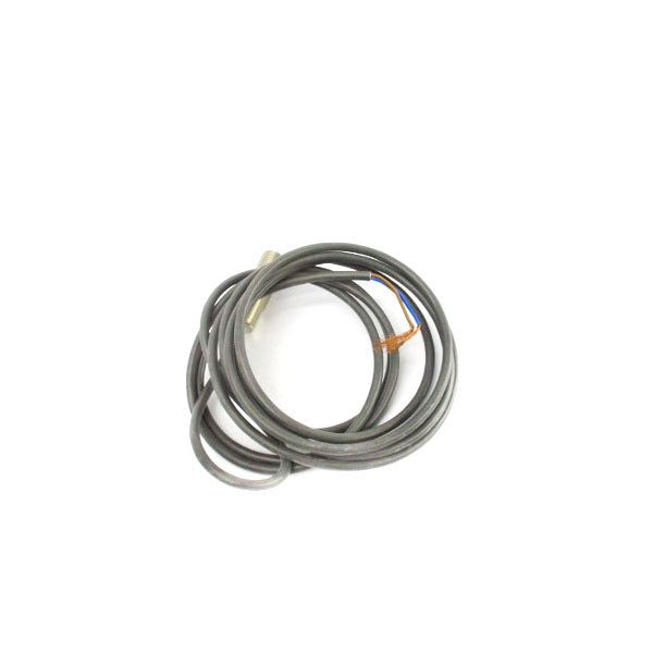 OMRON E2E-X2Y2 24-240VAC  NSNP
