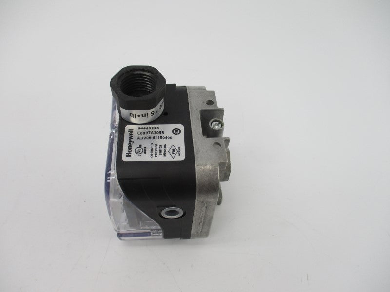 HONEYWELL C6097A3053 240VAC 0.5A 1-20INWC NSMP