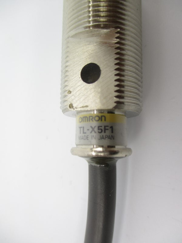 OMRON TL-X5F1 10-40VDC NSNP