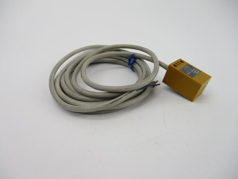 OMRON TL-Q5MC1 12-24VDC NSNP