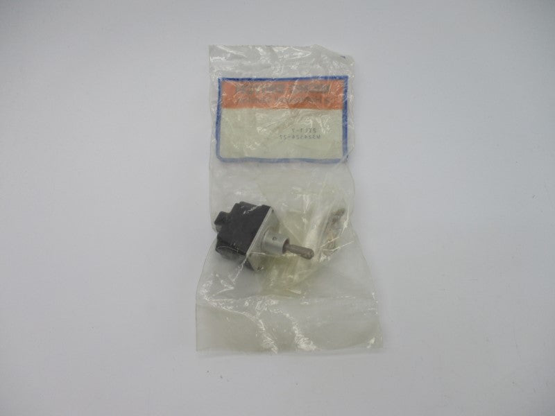 MICRO SWITCH 2TL1-7 MS24524-27 NSMP