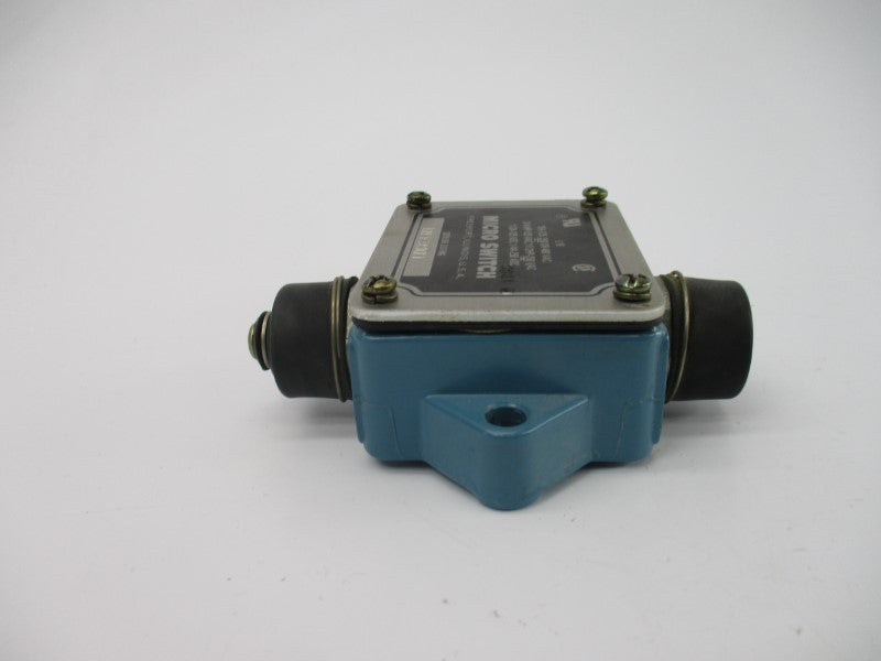 MICRO SWITCH BAF1-3CNX1 480VAC 15A (BLUE) NSNP
