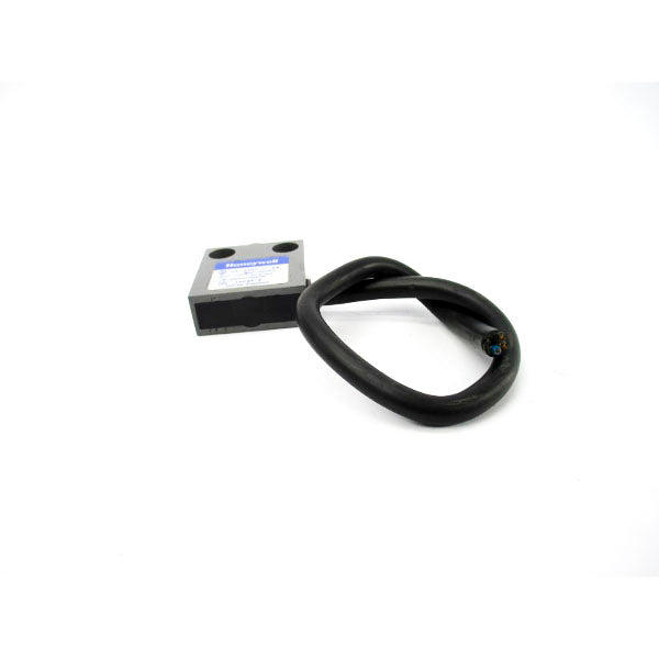 HONEYWELL 14CE9-3 250VAC 5A UNMP