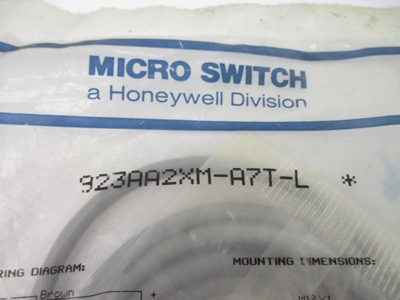 MICRO SWITCH 923AA2XM-A7T-L 20-260VAC NSMP