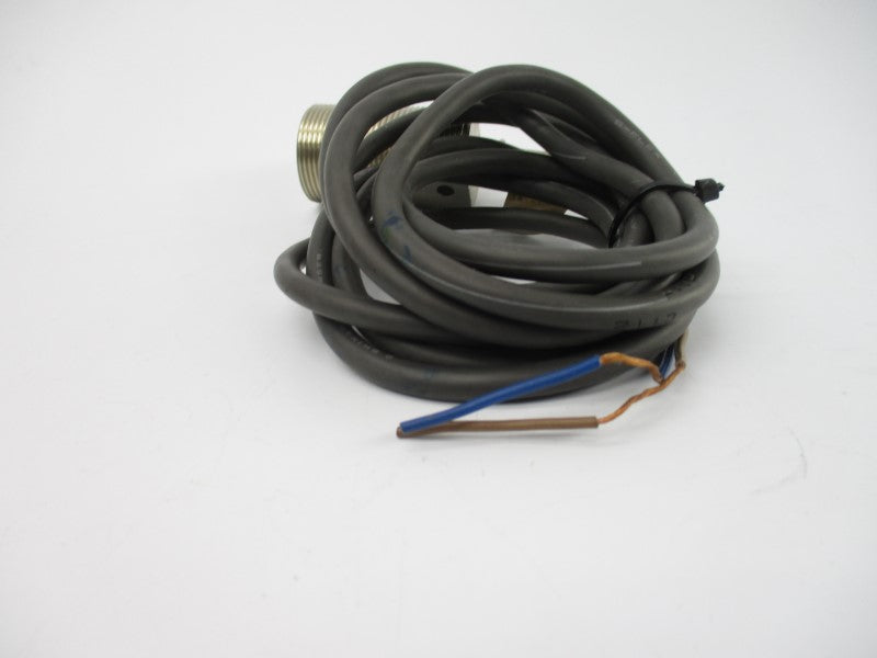 OMRON TL-X10Y1 45-260VAC NSNP
