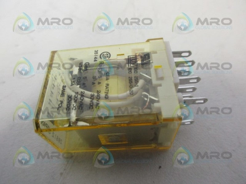 IDEC RY45-U DC48V RELAY UNMP